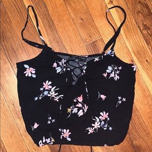 Kendall & Kylie lace up crop top